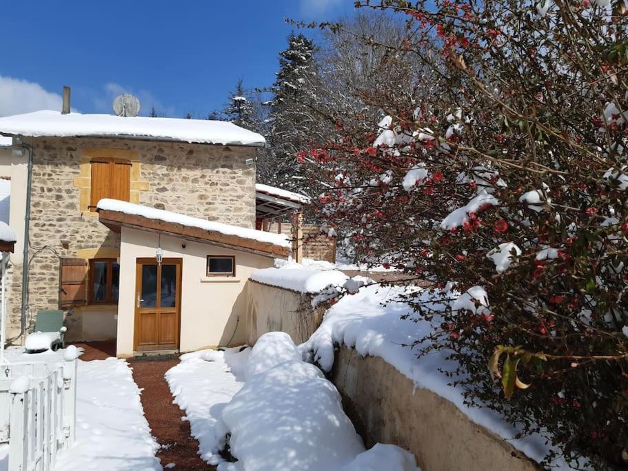 Joli Gite Rural Dans Un Havre De Paix Saint-Bonnet-le-Troncy Exterior foto