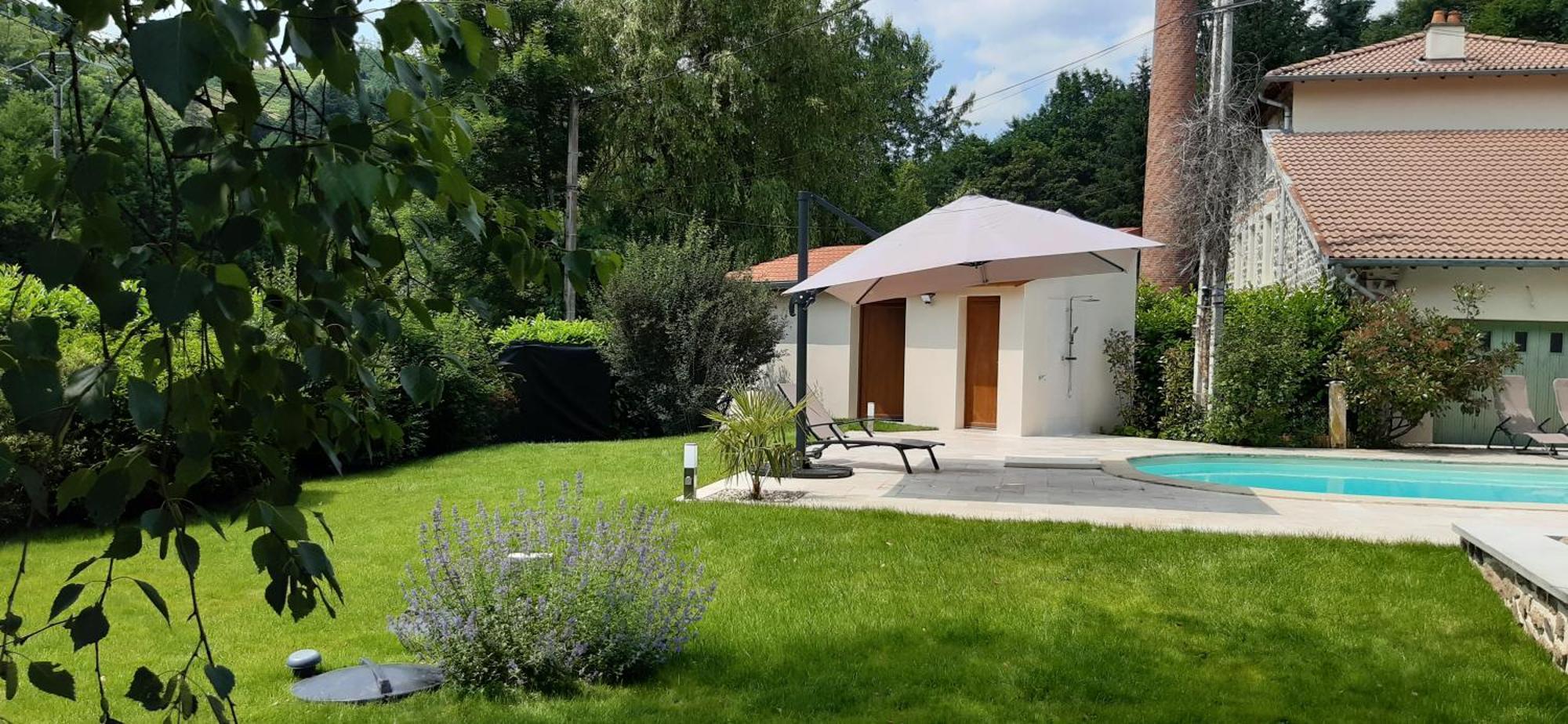 Joli Gite Rural Dans Un Havre De Paix Saint-Bonnet-le-Troncy Exterior foto