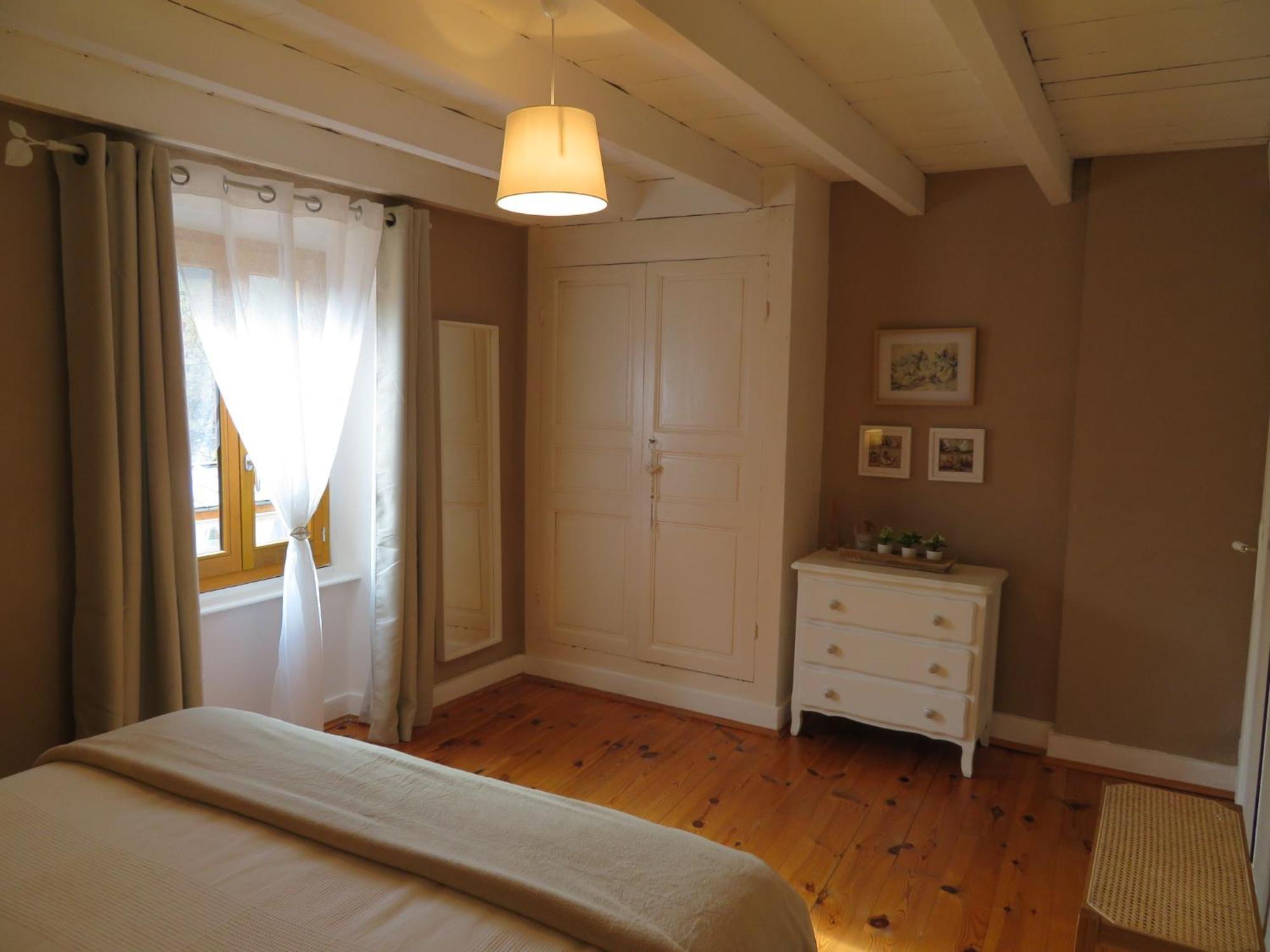 Joli Gite Rural Dans Un Havre De Paix Saint-Bonnet-le-Troncy Exterior foto